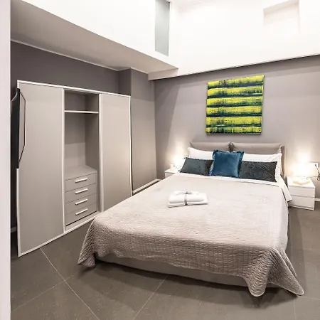Three Toledo Apartmán Neapol